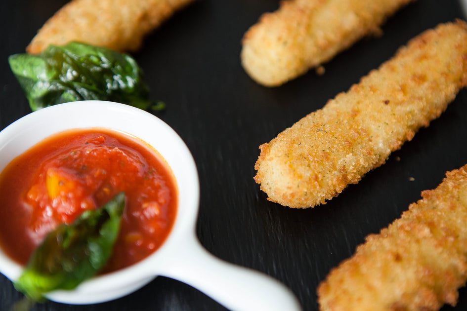 Un clásico con un toque moderno: Palitos de mozzarella con la freidora de aire